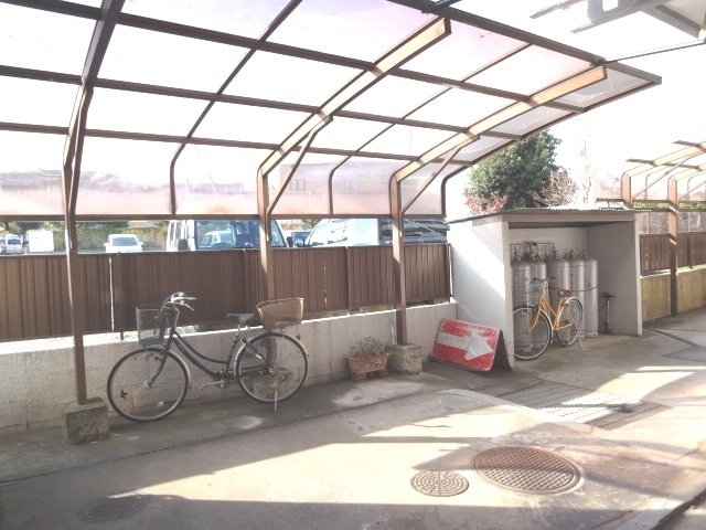 Other common areas. Bicycle-parking space