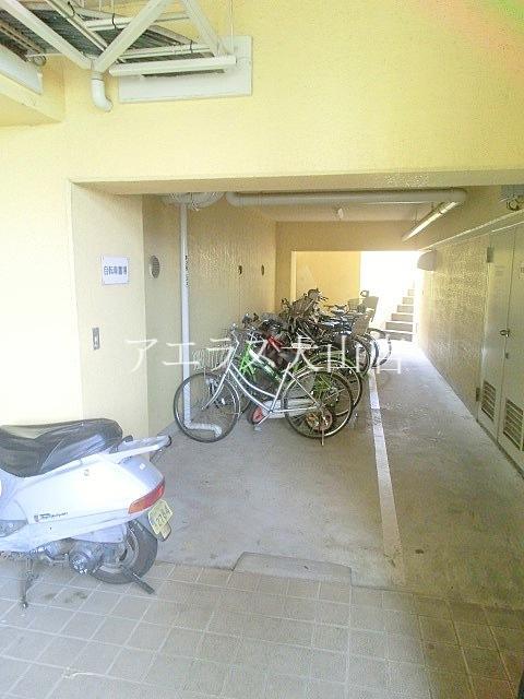 Other common areas. Bicycle-parking space
