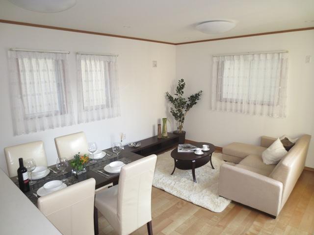 Living. living ・ dining (12 Building) December 2013 shooting