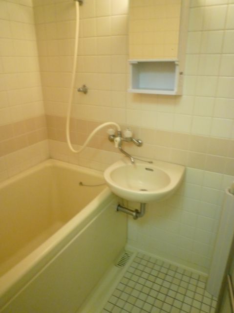 Bath. Bathroom add cooked Allowed, It is economical.