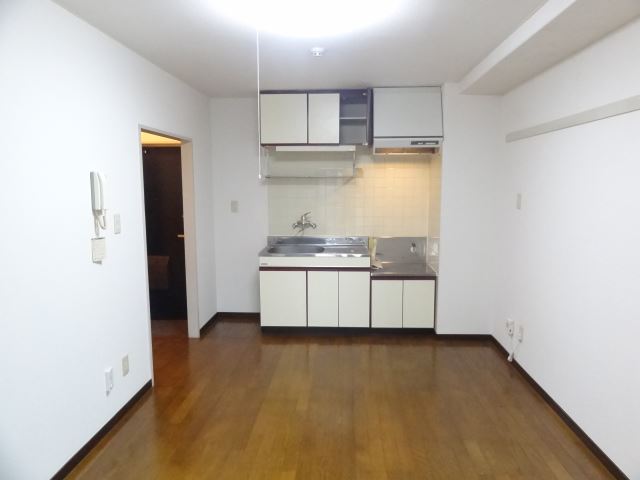 Living and room. Spacious dining