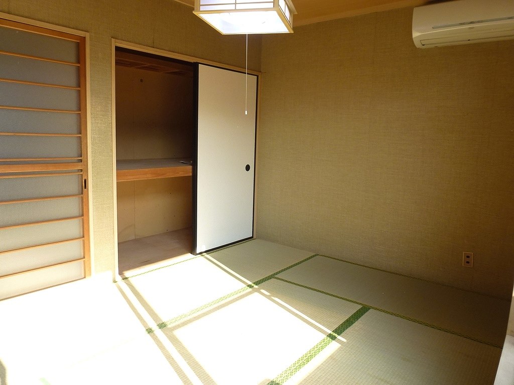 Other room space. bedroom