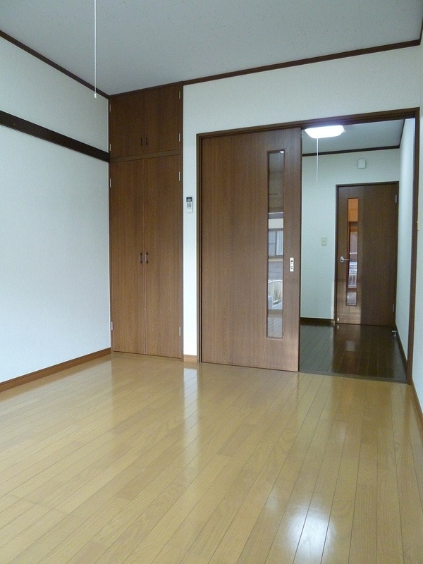 Other room space. Another, Room image