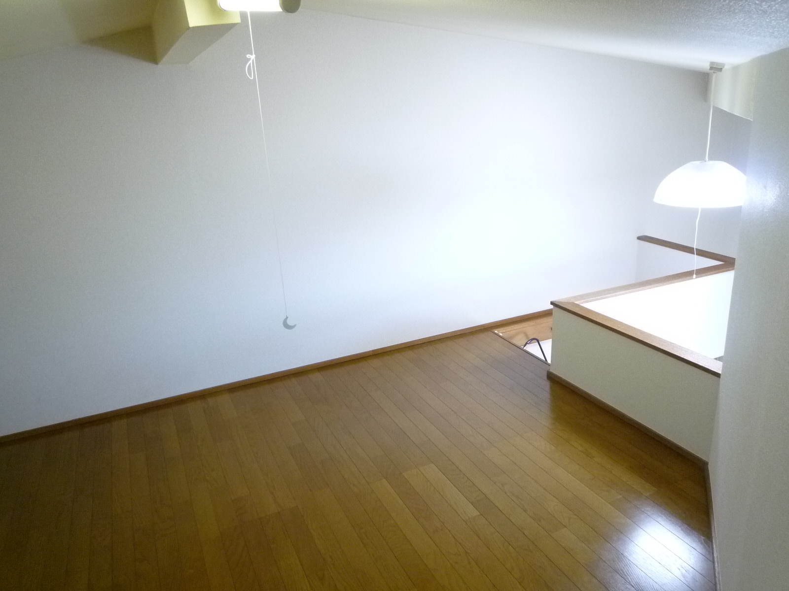 Other room space. Loft 6 Pledge