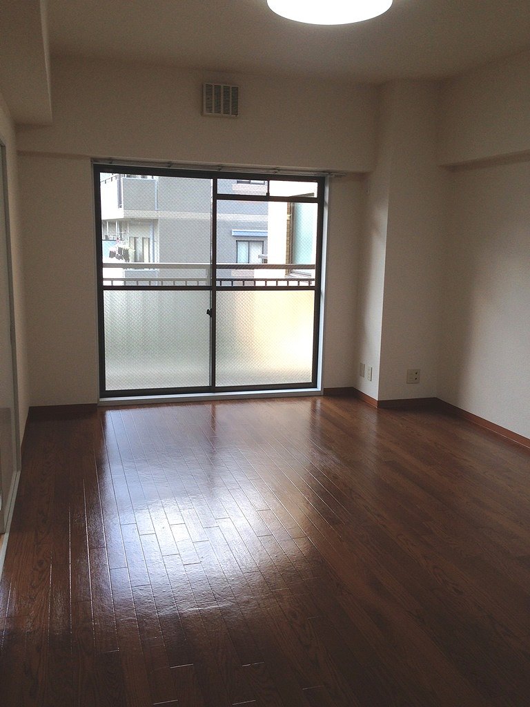 Living and room. It is living on another in Room.