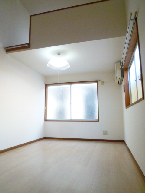 Living and room. Because the two-sided lighting is bright!