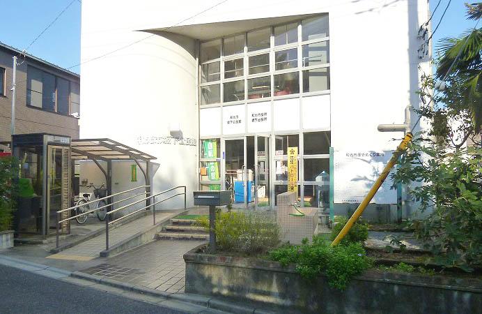 Government office. 1500m to Wako City Hall