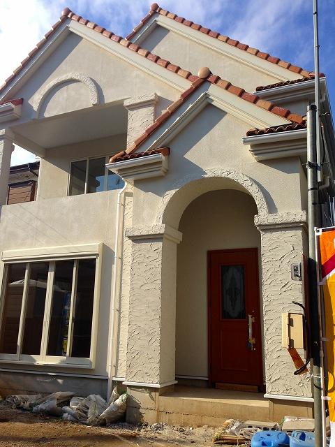 Local appearance photo. Local (12 May 2013) Shooting