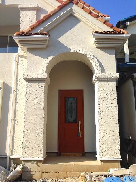 Entrance. Local (12 May 2013) Shooting