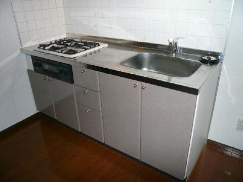 Kitchen. 3-neck gas stove is installed with a system Kitchen.