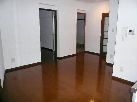 Other room space. Distribution is the type of room.