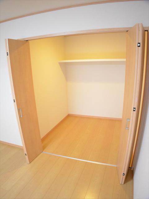 Receipt. Convenient storage, such as clothing of seasonal