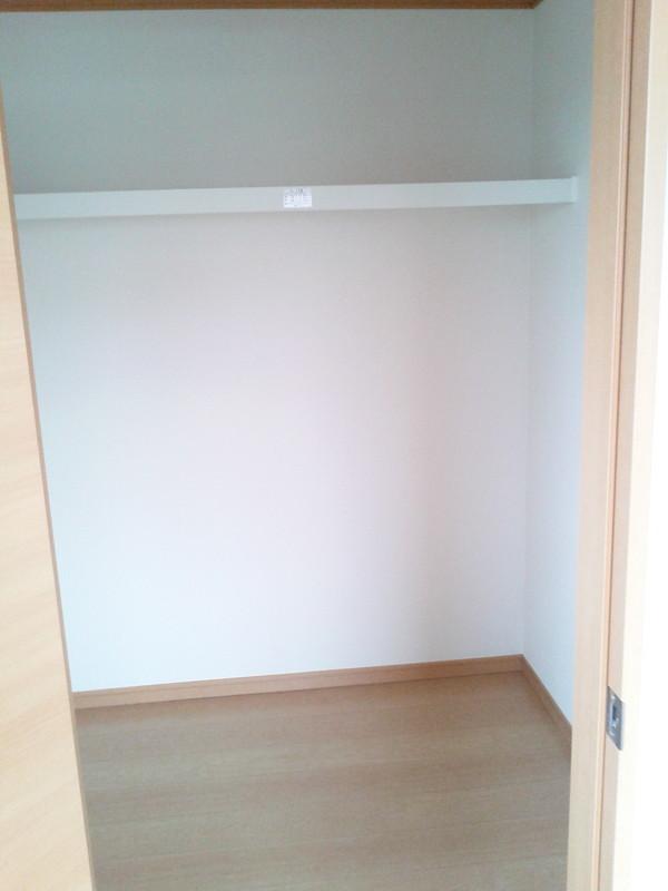 Receipt. Also the third floor of a walk-in closet