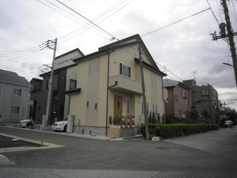 Local appearance photo. Local 7 Building appearance