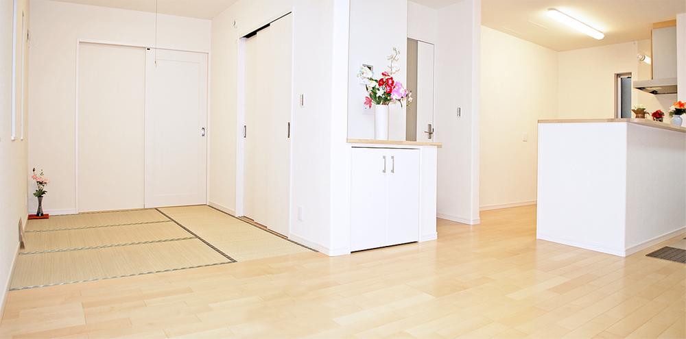 Living. 7 Building Japanese-style room corner