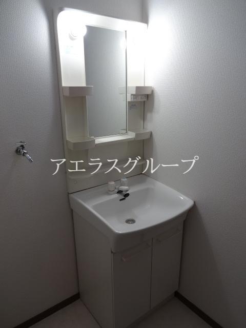 Washroom. Morning of the dressing are easy!