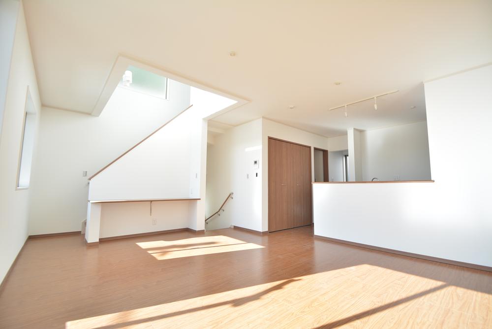 Living. Indoor (11 May 2013) Shooting