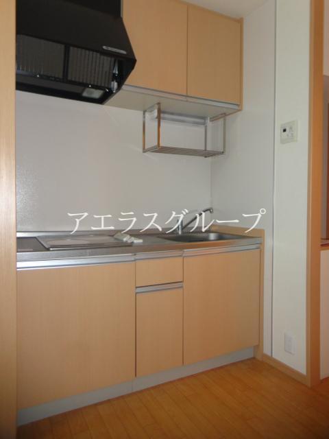 Kitchen. Cooking Easy wide work space