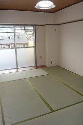 Other room space. Separate Japanese-style photo ☆ It has become the room clean ・ ・ ・ ☆