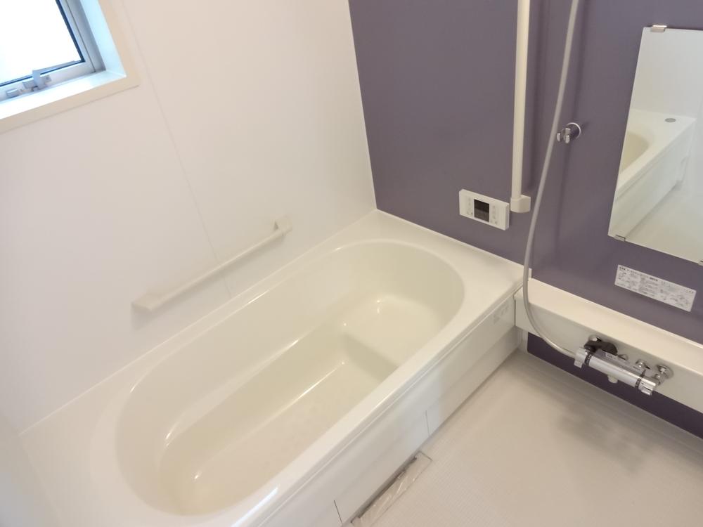 Bathroom. Indoor (12 May 2013) Shooting