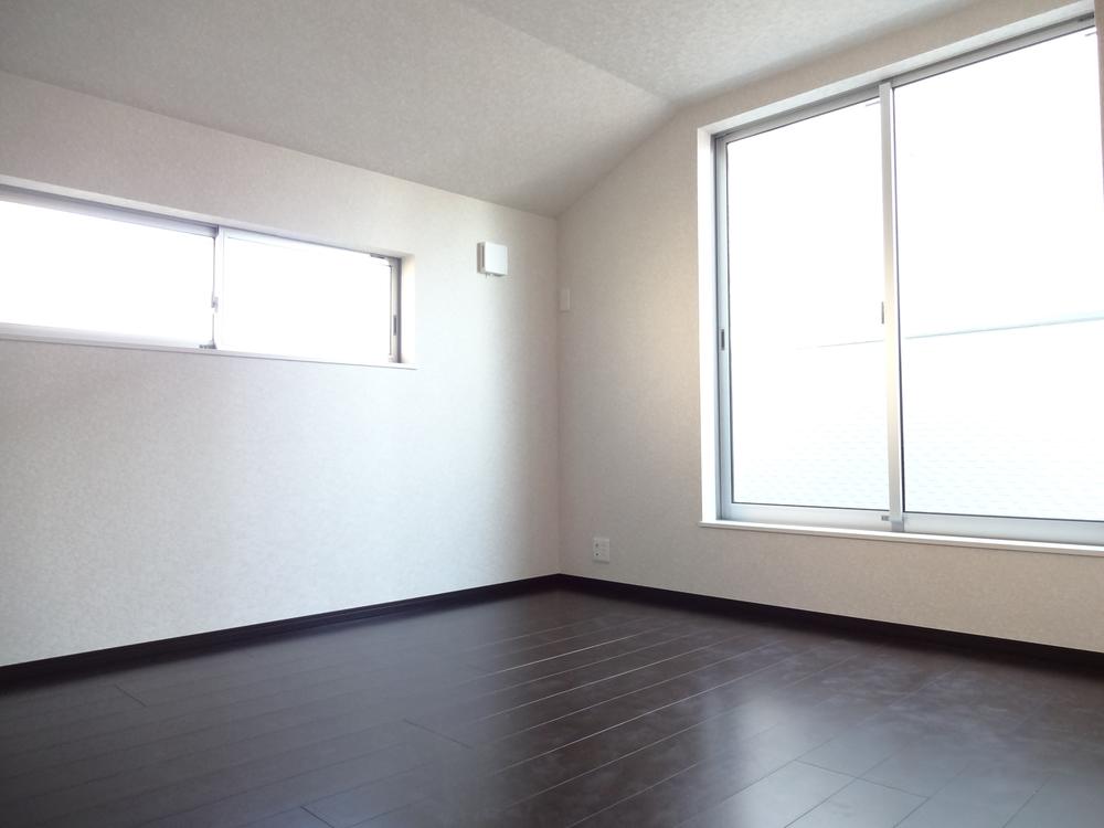 Living. Indoor (12 May 2013) Shooting