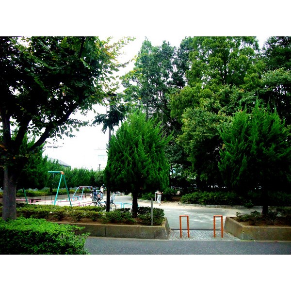 park. 1072m until Toda water promenade (park)