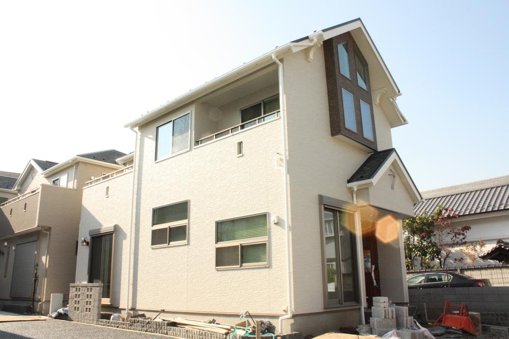 Local appearance photo. 1 Building appearance Local (12 May 2013) Shooting