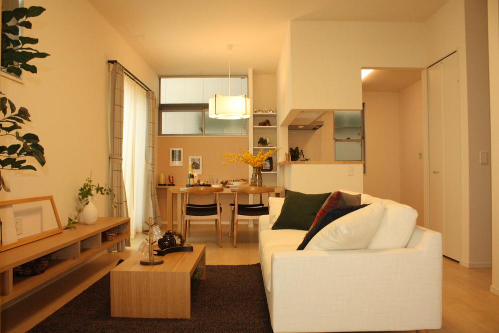 Living. Indoor (12 May 2013) Shooting