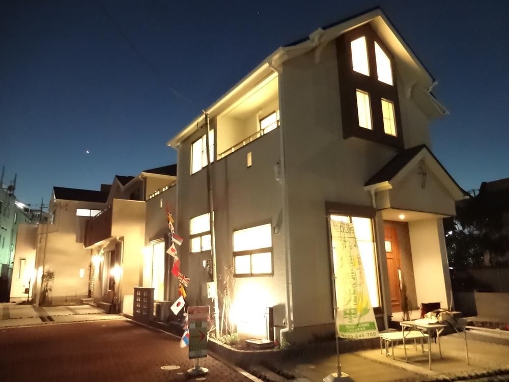 Local appearance photo. Local (12 May 2013) Shooting Preview your way home from work is also possible.   ※ Advance reservations required