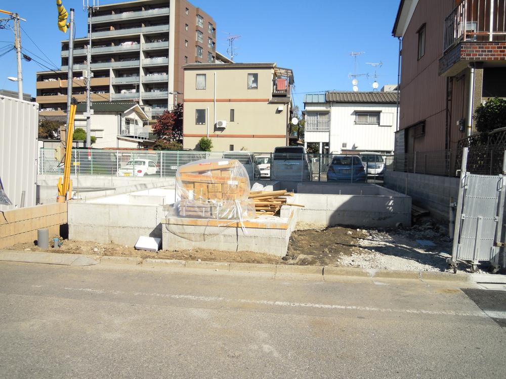 Local appearance photo. Local (11 May 2013) Shooting