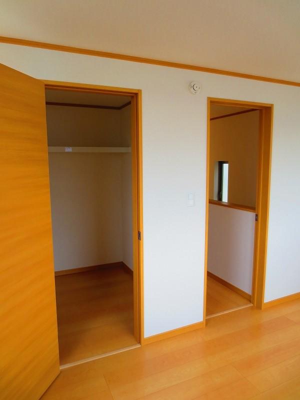 Receipt. Local (12 May 2013) Shooting