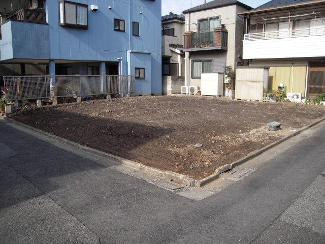 Local land photo. Local (12 May 2013) Shooting