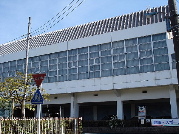 Other. 650m to the Culture and Sports Center (Other)