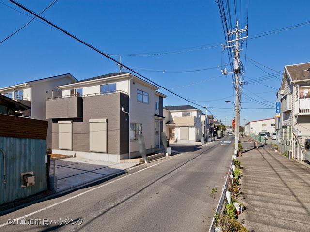 Local photos, including front road