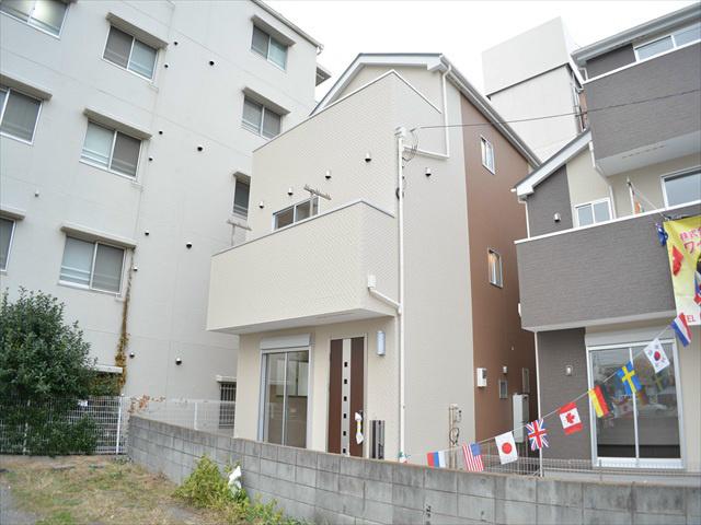 Local appearance photo. Large balcony boasts