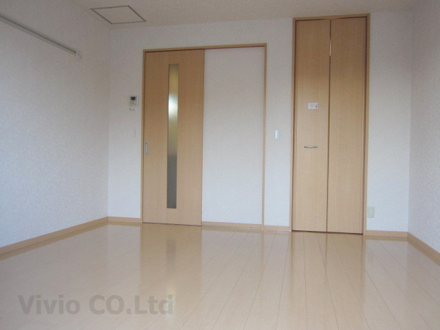 Other room space. Natural shades of Western-style