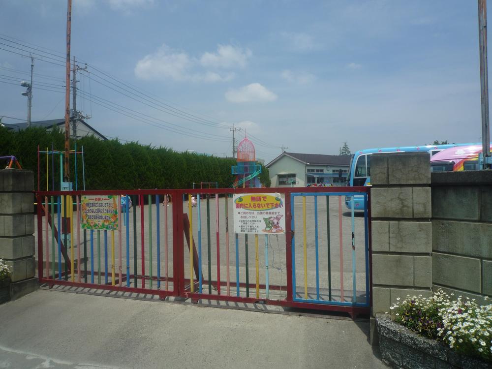 kindergarten ・ Nursery. AoKazu to kindergarten 281m