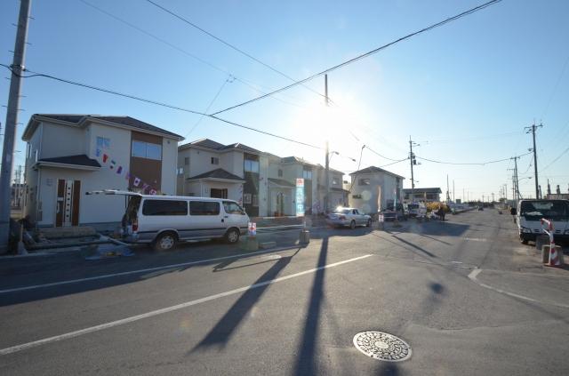 Local photos, including front road