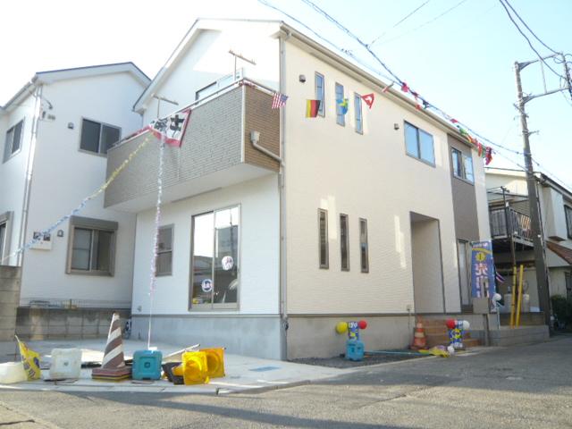 Local photos, including front road.  ■ Completed already preview is available ~ ! 