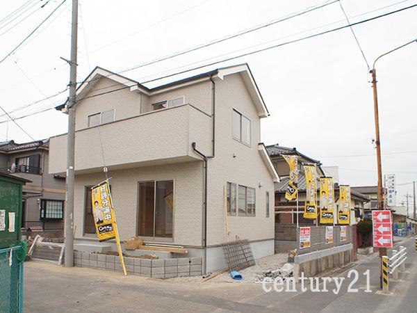 Local photos, including front road. 12 / 26 shooting Completion of framework