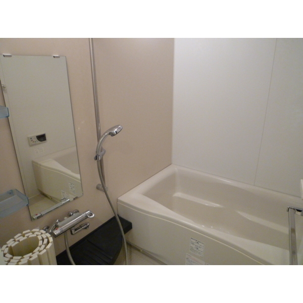 Bath. Same type ※ Except fixtures