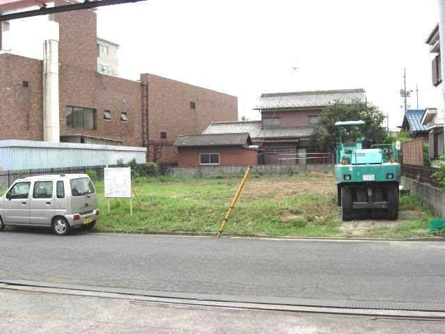 Local photos, including front road