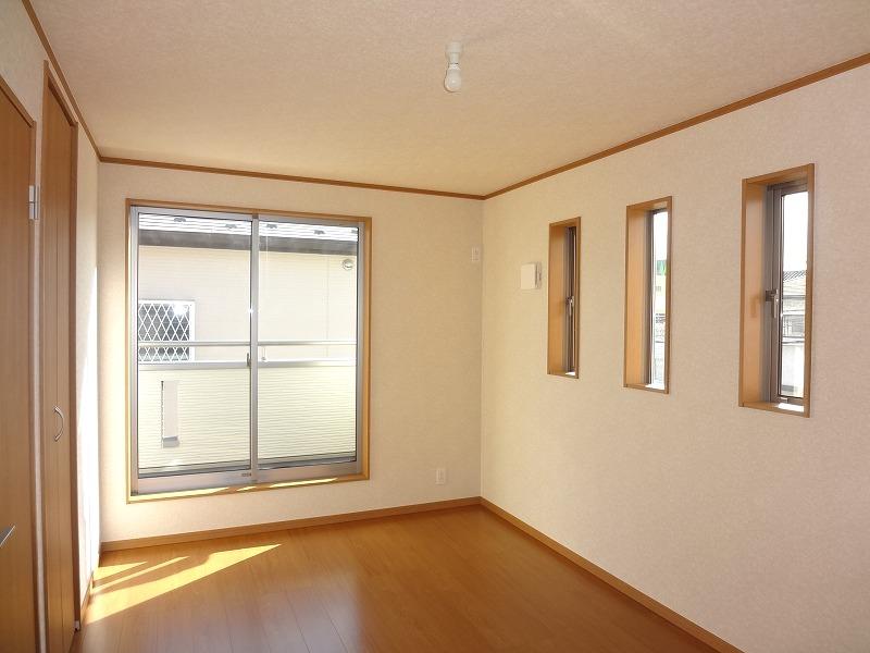 Non-living room. Western-style 7.5 Pledge