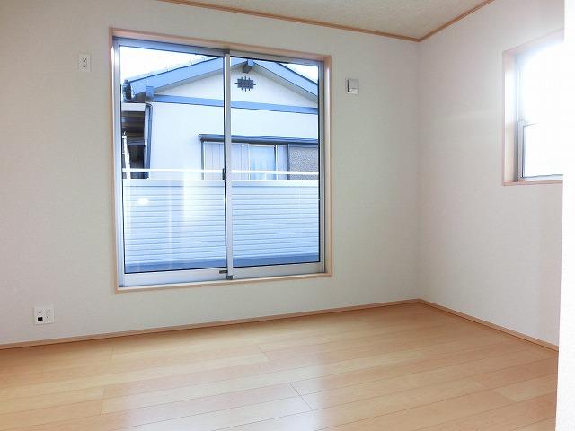 Non-living room. 2 Kaiyoshitsu