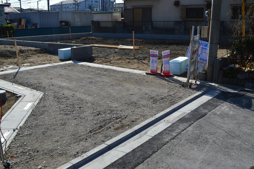 Local photos, including front road