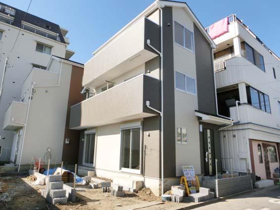 Local appearance photo