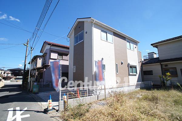 Local appearance photo. Also safe for your family there are small children in a quiet residential area