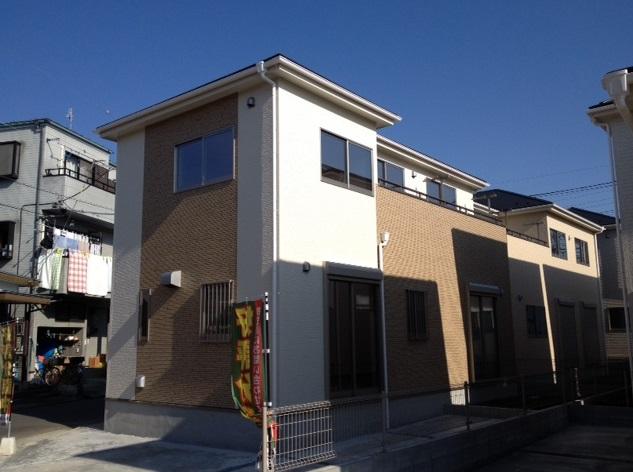 Local appearance photo. 9 Building site (November 2013) Shooting