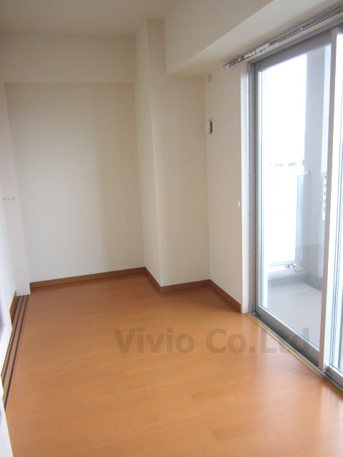 Other room space. About 4.5 Pledge of bed space