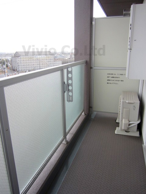 Balcony. Spacious balcony! 